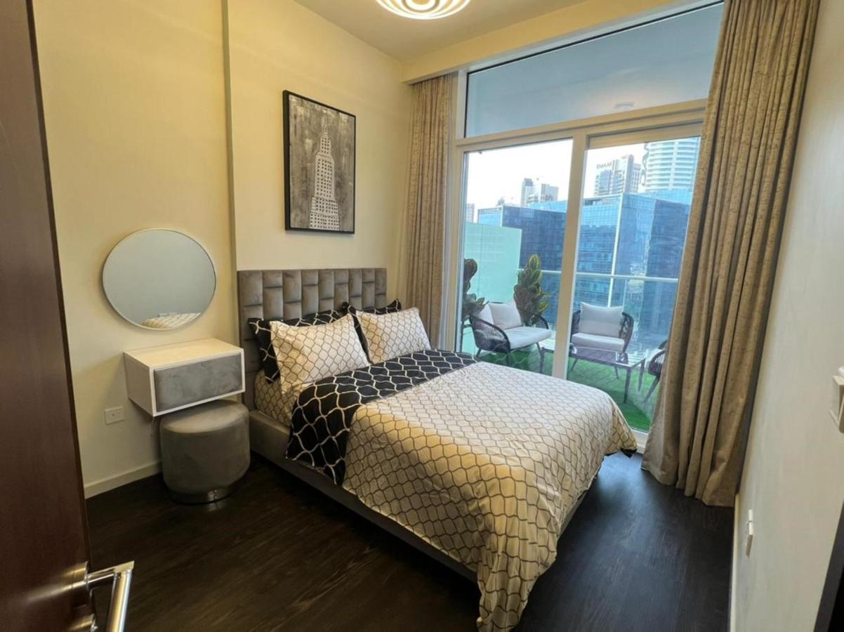 Luxury 2 Bedroom With Burj Khalifa View Dubai Eksteriør billede