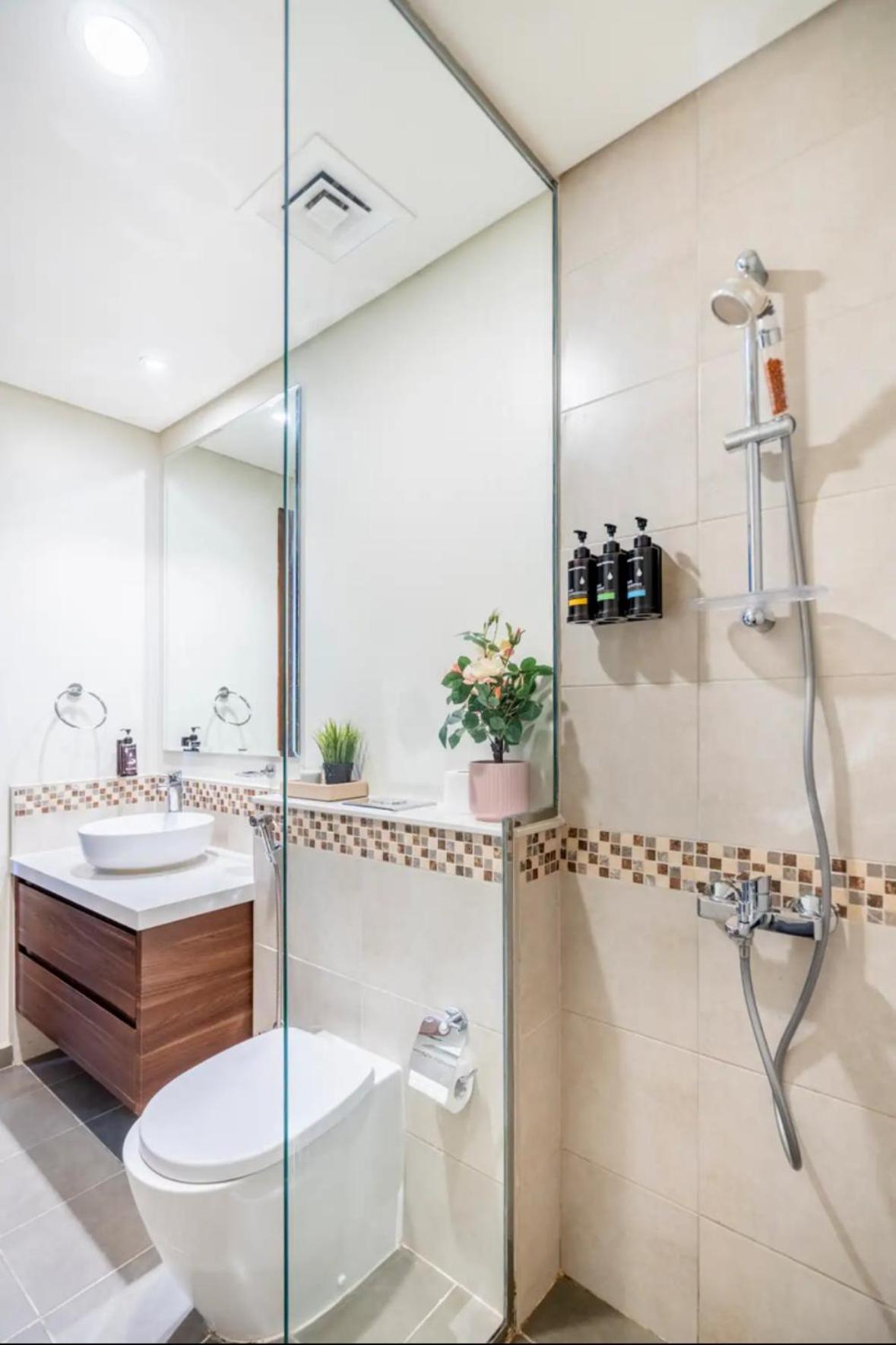 Luxury 2 Bedroom With Burj Khalifa View Dubai Eksteriør billede